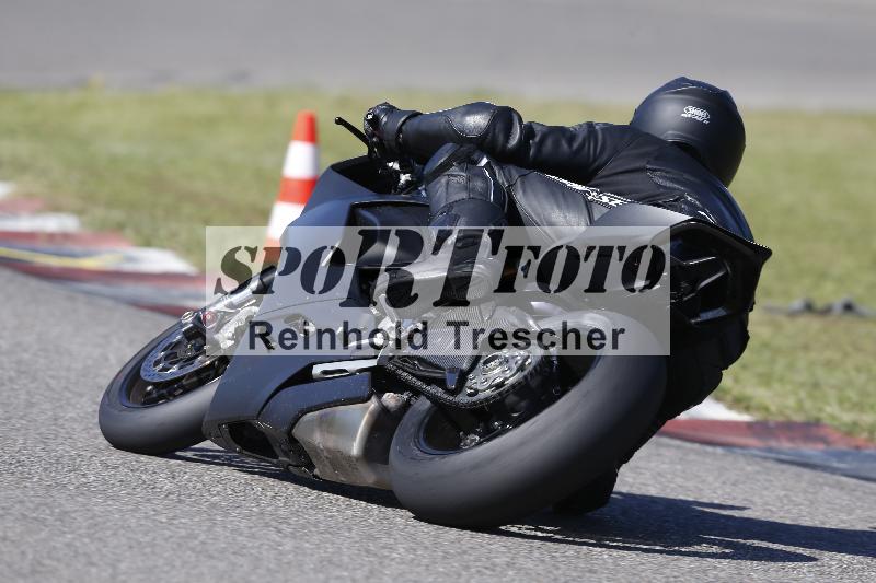 /Archiv-2024/56 10.08.2024 Plüss Moto Sport ADR/Freies Fahren/227